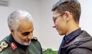 اللواء سليماني يستقبل إيراني رفض اللعب مع إسرائيلي ببطولة دولية