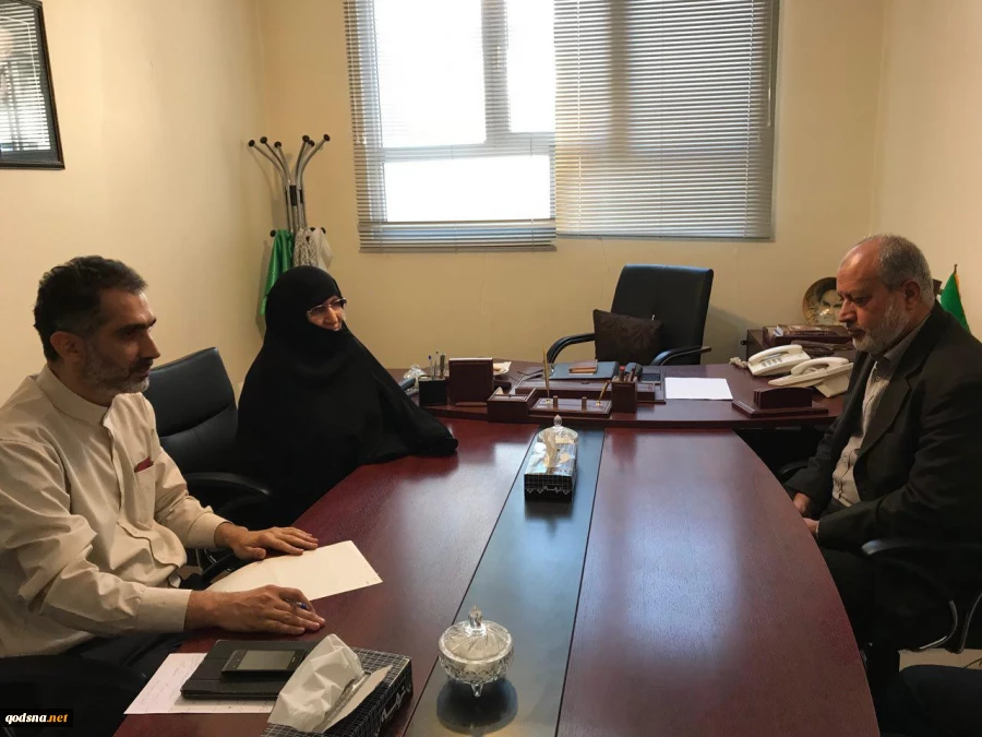 در دیدار رئیس انجمن دوستی ایران و فلسطین مطرح شد

دکترمصطفوی: باید تلاش کرد تا از آلام فلسطینی ها کاسته شود/ کاش می توانستم شخصا وارد فلسطین شوم 2