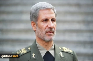 حاتمی در حاشیه جلسه هیات دولت:

«جنگنده کوثر» بزودی تحویل نیروی هوایی ارتش خواهد شد