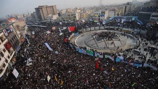 Pawai Akbar 9 Dey Dimulai Hari ini di seluruh Iran