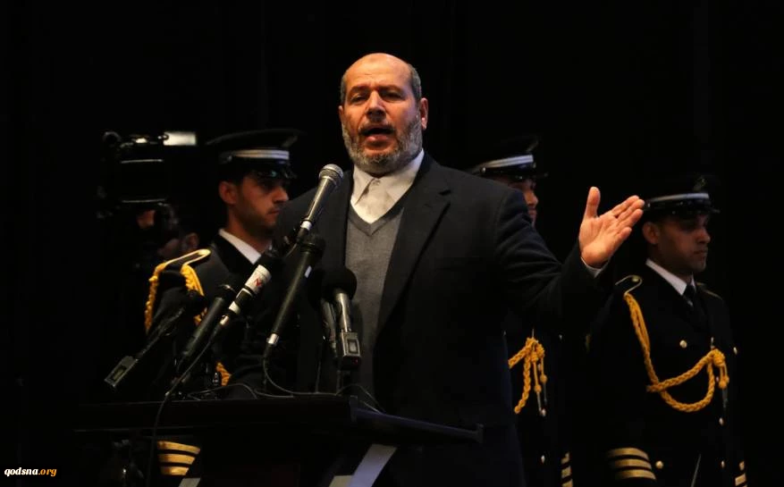 با تشریح موضع حماس در قبال انتخابات؛

خلیل الحیه : از انتخابات فراگیر برای تجدیدساختار نهادها و پایان هماهنگی امنیتی با اشغالگران استقبال می‌کنیم
 2