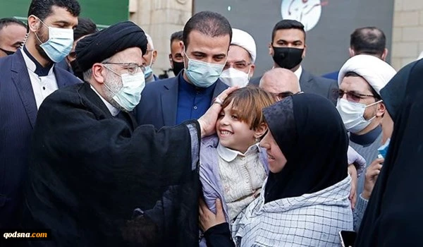 رئيس السلطة القضائية الإيرانية: امن ايران والعراق والمنطقة اليوم ثمرة دماء الشهداء
 2