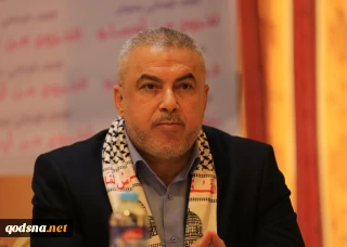 کارشناسان و رهبران گروه های فلسطینی در گفتگو با قدسنا (بخش نخست)

عضو دفتر سیاسی حماس: انقلاب اسلامی ایران سنگ بنای پیروزی های پرافتخار مقاومت فلسطین است