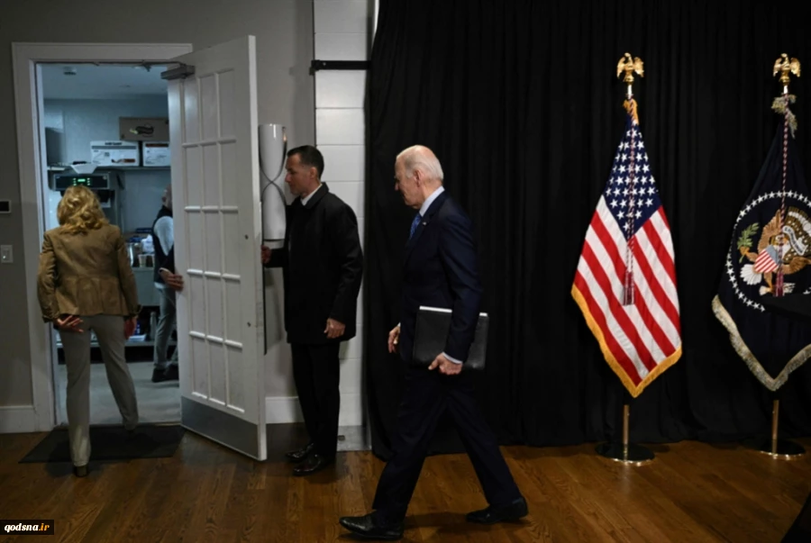 روزنامه الاخبار:

تصمیم آمریکا برای باز کردن انبارهای تسلیحات راهبردی آمریکا به روی رژیم صهیونیستی پس از نبرد غزه به مثابه پاداش واشنگتن به این رژیم است 2