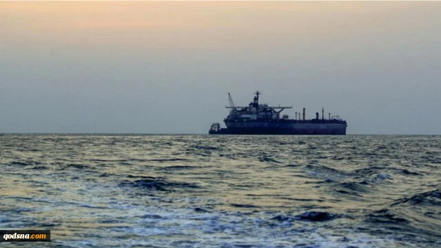 احتمال غرق شدن نفتکش آمریکایی در دریای سرخ 2