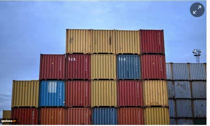 روزنامه دیلی تلگراف انگلیس نوشت از ابتدای حملات نیروهای انصارالله یمن در حمایت از فلسطین، انتقال محموله های باری از طریق دریای سرخ به پایین ترین سطح رسید که به نگرانی درباره تکرار تورم منجر می شود.‌ با انتقال نیروهای انصارالله به مرحله چهارم و شلیک موشک ه