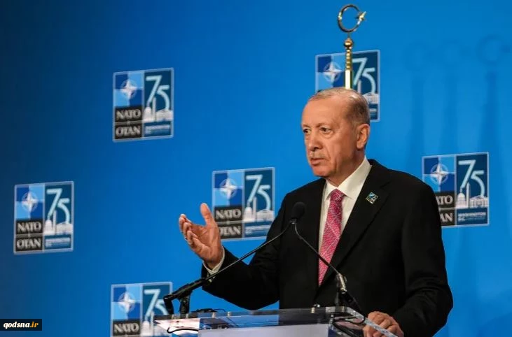 اردوغان:

ترکیه هرگز با ابتکار همکاری میان ناتو و اسرائیل موافقت نخواهد کرد 2