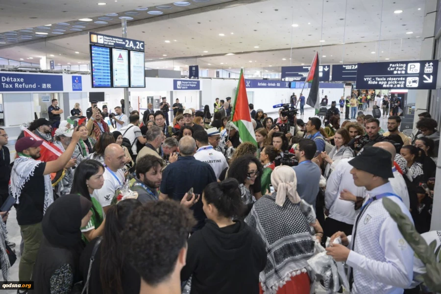 کاروان ورزشکاران فلسطین وارد فرانسه شد 5