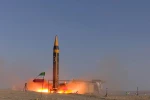 وال استریت ژورنال:

ایران درخواست‌ها برای کاهش سطح پاسخ ترور هنیه را رد کرد 2