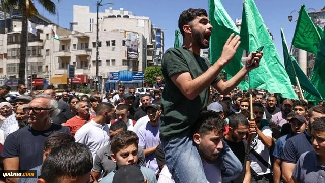 بازداشت دهها فلسطینی توسط ماموران رام‌الله به دلیل شرکت در راهپیمایی محکومیت ترور هنیه 3