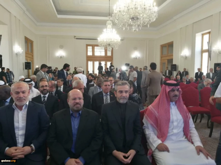 گزارش تصویری اختصاصی قدسنا(۱)

هم اکنون، مراسم بزرگداشت شهید اسماعیل هنیه، رییس دفتر سیاسی جنبش مقاومت حماس در وزارت امور خارجه.
 2