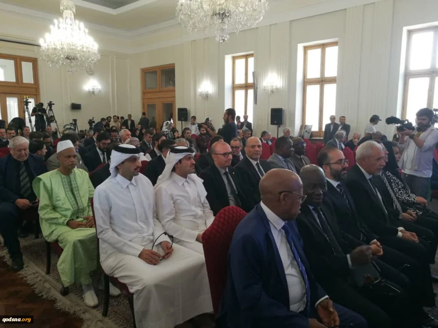 گزارش تصویری اختصاصی قدسنا(۱)

هم اکنون، مراسم بزرگداشت شهید اسماعیل هنیه، رییس دفتر سیاسی جنبش مقاومت حماس در وزارت امور خارجه.
 2