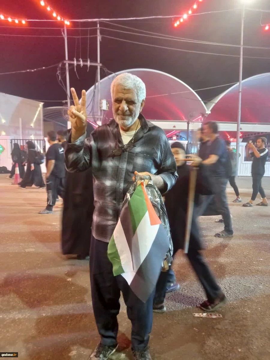 تصاویر ارسالی خبرنگار قدسنا از پیاده روی زائران اربعین حسینی با پرچم فلسطین در مسیر کربلا(بخش چهارم) 9