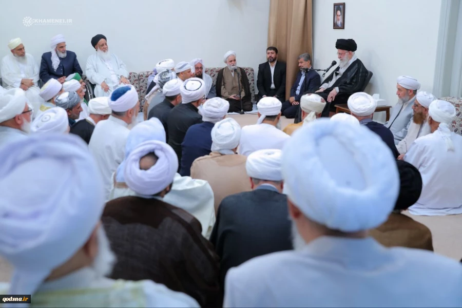 دیدار جمعی از علما و بزرگان اهل سنت با رهبر انقلاب  2