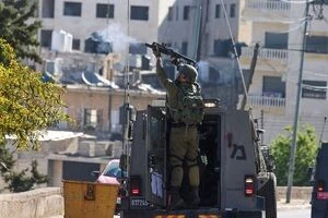 شهادت ۲ فلسطینی در نابلس/ زخمی شدن چند نظامی صهیونیست به دست رزمندگان مقاومت 2