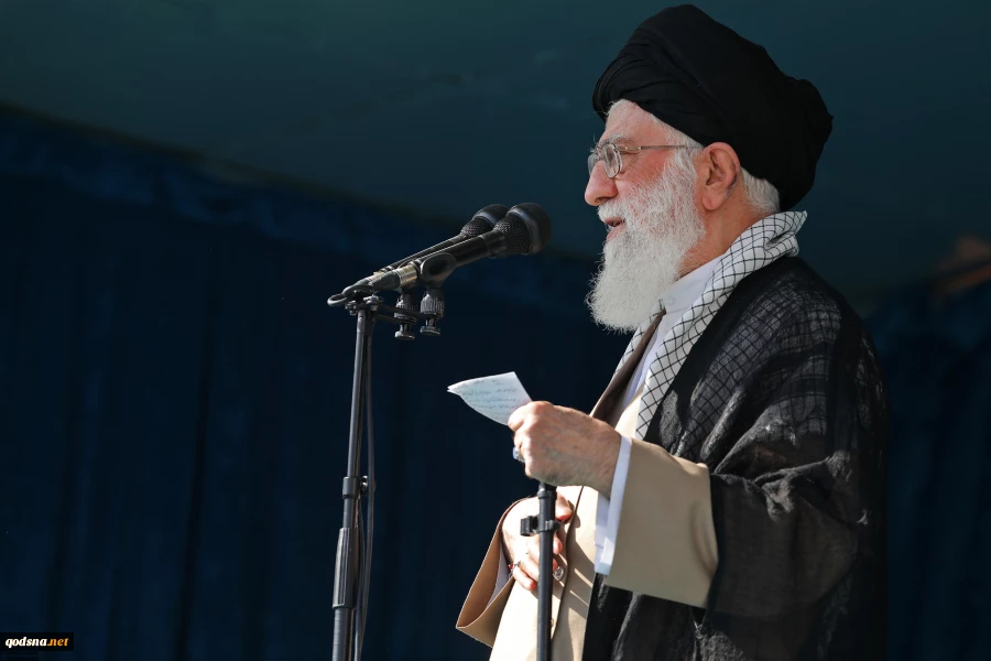 جمعه این هفته برگزار می شود؛

مراسم نماز جمعه به امامت رهبر انقلاب 2
