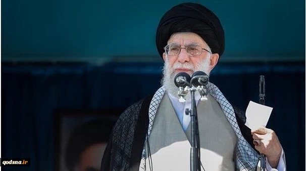 آغاز سخنرانی رهبر انقلاب در خطبه‌های نماز جمعه تهران 2