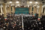 Ayatollah Khamenei:

Officials will decide quality of Iran's show of power to Zionist regime