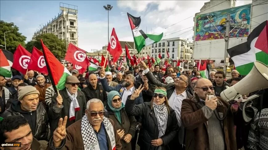 هزاران تونسی در حمایت از مردم غزه در پایتخت این کشور راهپیمایی کردند 2
