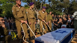 چهارصد و پنجاه و نهمین روز عملیات طوفان الاقصی؛

هلاکت دو صهیونیست در نوار غزه/بمباران اردوگاه آوارگان در البریج/ ترور اسیر آزاده فلسطینی در نابلس