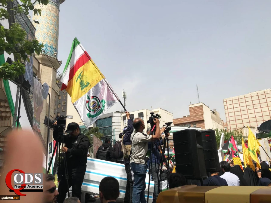 People of Tehran hold rally to condemn Israeli crimes 15