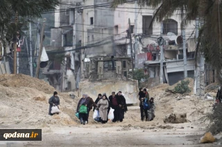 Zionists forces 10 families to displace from Nur Shams refugee camp