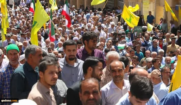 راهپیمایی جمعه‌های خشم در  یزد
  4