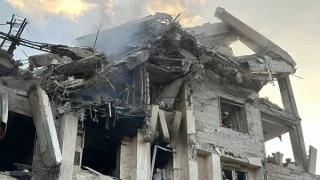 شهادت یک هنرمند و یک پزشک