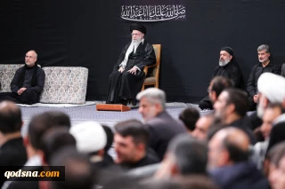 قائد الثورة الاسلامية يشارك في مراسم عزاء ليلة عاشوراء