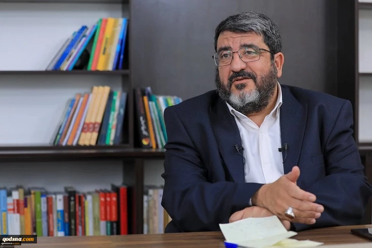 «فواد ایزدی» در گفتگوی اختصاصی با خبرگزاری قدس:

آمریکا به نماد اصلی «نسل‌کشی و جنایت» در جهان تبدیل شده است/ «افول» وجهه غالب آمریکاست 2