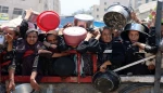 غزة تحت قصف وتجويع الاحتلال: مجازر في خان يونس والمغازي وارتفاع شهداء المجاعة إلى 147 2