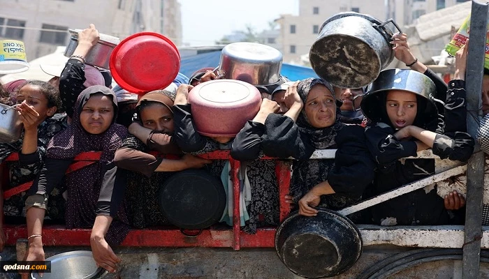 غزة تحت قصف وتجويع الاحتلال: مجازر في خان يونس والمغازي وارتفاع شهداء المجاعة إلى 147 2