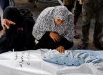 مدیرکل دفتر اطلاع رسانی دولتی در نوار غزه :
مدیرکل دفتر اطلاع رسانی در غزه: فلسطین سرزمین ما است و از آن بیرون نمی رویم 2