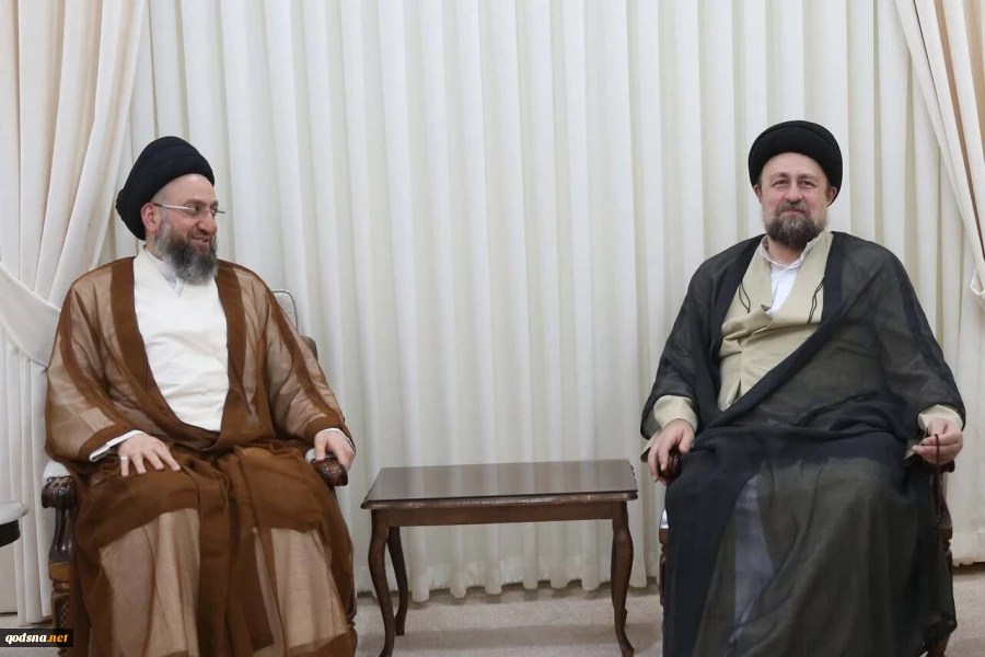 در دیدار با «سید حسن خمینی»؛
حکیم : ایران سنگر خط مقدم جهان اسلام در برابر رژیم صهیونیستی است 2