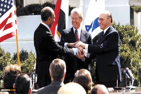 خیزش احزاب و دهها شخصیت مصری علیه معاهده «کمپ دیوید» 2