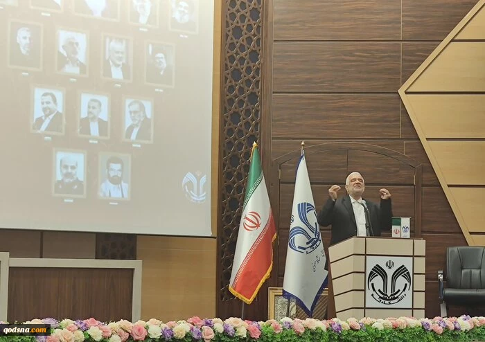 همایش ملی «مقاومت، دلهره‌ها و امیدها در ادبیات معاصر» در قم برگزار شد 2