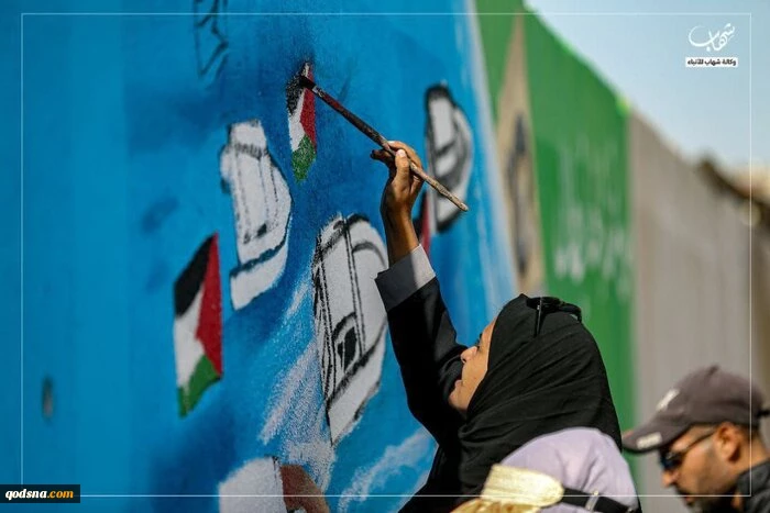 نقش‌هایی بر دیوار؛ هنرمندان فلسطینی به ناوگان شکست محاصره غزه خوشامد می‌گویند+ عکس 2
