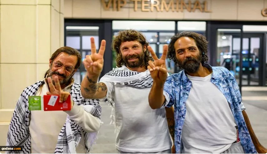 ناشطو الأسطول: سرقو حواسيبنا وهواتفنا كما سرقوا من الفلسطينيين وطنهم! 2