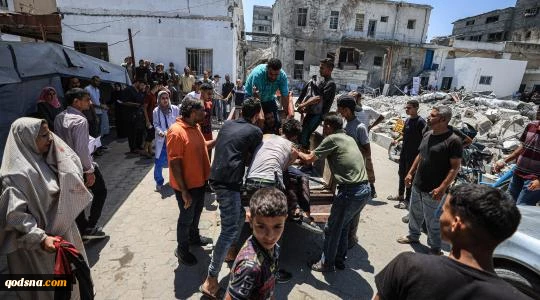 6 شهداء وعدد من الإصابات إثر مجموعة من المواطنين قرب مقهى غرب دير البلح 2