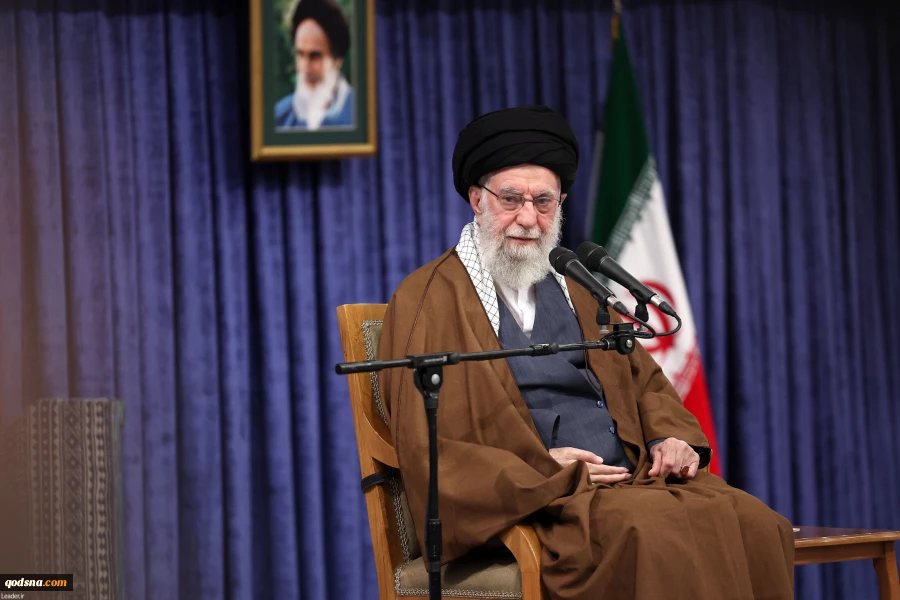 رهبر انقلاب خطاب به رئیس جمهور آمریکا:

اصلاً شما چه کاره هستی؟!
 2