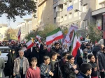 راهپیمایی ۱۳ آبان در سراسر کشور؛ دانش‌آموزان پای کار انقلاب و نظام/ طنین شعارهای «مرگ بر آمریکا» و «مرگ بر اسرائیل» 2