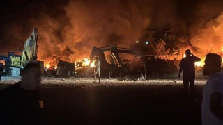 13 شهيدًا بعدوان اسرائيلي على مخيم عين الحلوة جنوبي لبنان