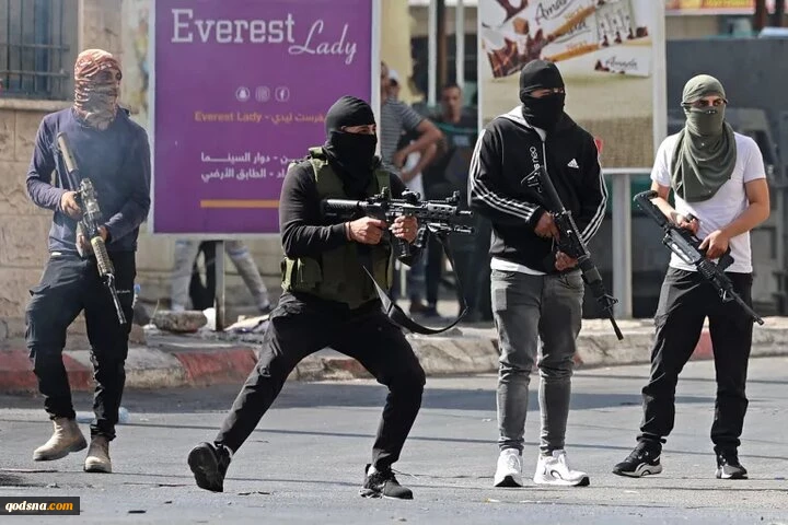 حملات علیه کرانه باختری تشدید شد؛

بازداشت گسترده فلسطینیان در حملات اشغالگران به کرانه باختری/ شهادت جوان فلسطینی در جنین 2