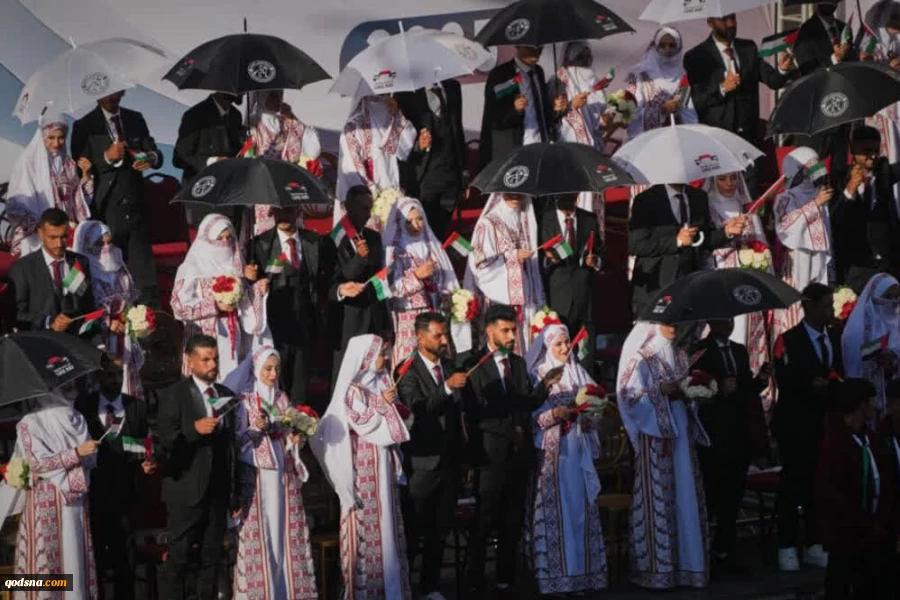 ۵۴ زوج زندگی خود را بر خرابه‌های غزه  آغاز کردند 2