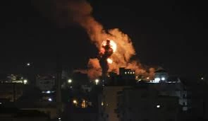 سلسلة غارات إسرائيلية عنيفة تستهدف الجنوب اللبناني 2