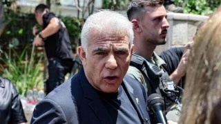 لاپید: نتانیاهو لکه ننگی برای اسرائیل