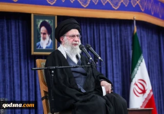 قائد الثورة الإسلامية: لن نتراجع أمام العدو وبالاتكال على الله ودعم الشعب سنُجبره على الركوع