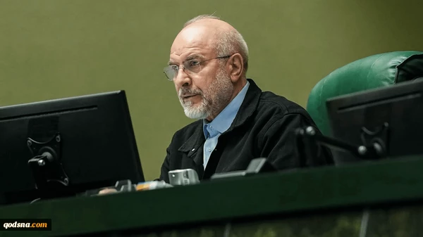 قالیباف: ما امروز در ۴ جبهه اقتصادی، شناختی، نظامی و تروریستی با رژیم صهیونیستی و آمریکا در جنگ هستیم
 2