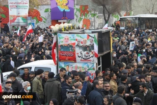 گزارش تصویری از مراسم تشییع شهدای مردمی و مدافع امنیت مقابل دانشگاه تهران