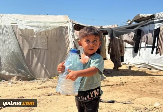 شهرداری غزه: اشغالگران آب را به روی مردم بسته‌اند

شهر غزه به دلیل قطع خط لوله انتقال آب  برای یازدهمین روز متوالی با بحران شدید آب مواجه است